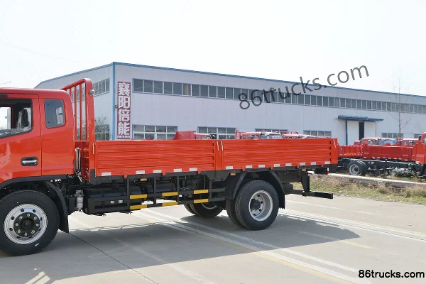 Dongfeng F8 184hp 4X2(6 wheels) 5.25m Flatbed Cargo Truck (China VI) Body (1) | 86Trucks