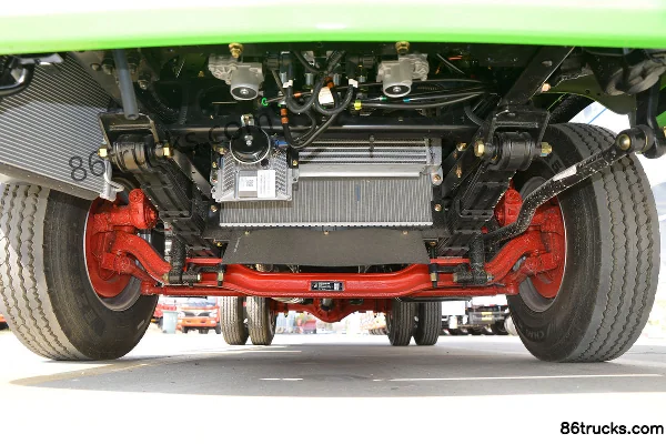 Dongfeng FuruiKa R5 120 hp 4X2(6 wheels) 3.3m dump truck (China VI) Chassis (1) | 86Trucks