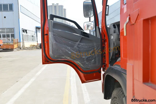 Dongfeng Furui K F8 184 hp 4X2(6 wheels) 5.25 m Dump Truck (Wide Body) Cab (2) | 86Trucks