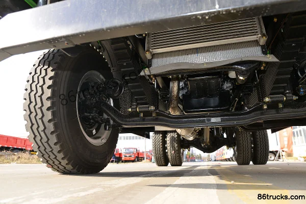 Dongfeng FuruiKa R6 180hp 4X2(6 wheels) 3.9m dump truck (China VI) Chassis (2) | 86Trucks