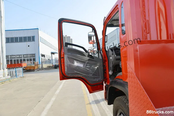 Dongfeng FuruiKa F8 184 hp 4X2(6 wheels) flatbed truck Cab (1) | 86Trucks