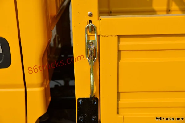 Dongfeng Duolika D6-S 132 ch 4X2(6 roues) 3.25 m double-row camion porteur à plate-forme (China VI) Carrosserie (3) | 86Trucks