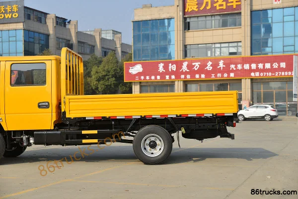 Dongfeng Duolika D6-S 132 ch 4X2(6 roues) 3.25 m double-row camion porteur à plate-forme (China VI) Carrosserie (2) | 86Trucks