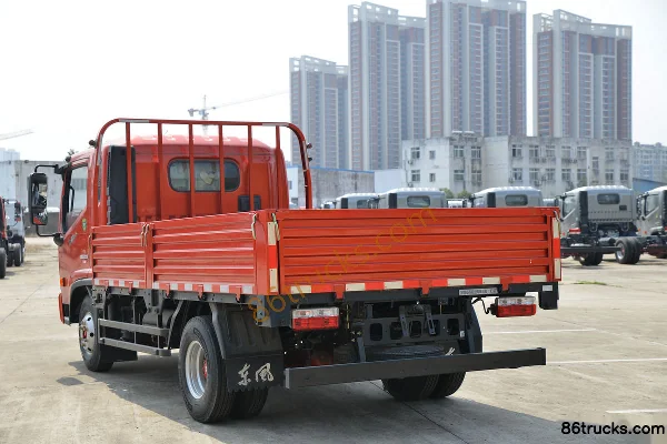 Dongfeng Captain Nebula K6 163hp 4X2(6 wheels) 3.825m Semi-row Flatbed Light Truck (High Cargo Box) Body (3) | 86Trucks