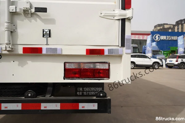 JAC Shuailing i5 4,5 T 4,15 m fourgon électrique pur 89,12 kWh 4X2(6 roues) Carrosserie (3) | 86Trucks