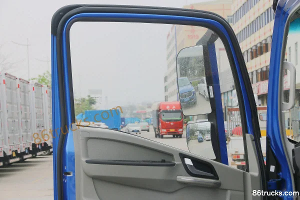 Sinotruk HOWO Tongsheng 130 ch 4X2(6 roues) 4.15m AMT automatic single-row van truck Cabine (2) | 86Trucks