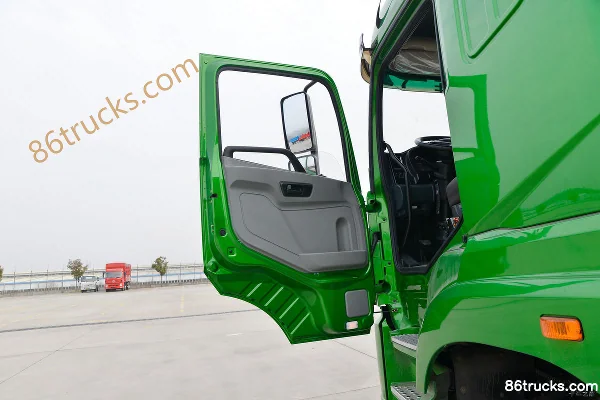 Sanhuan Shitong Haolong 300hp 8X4(12 wheels) 6.5m Dump Truck (China VI)(Fast Gear 12-speed) Cab (1) | 86Trucks