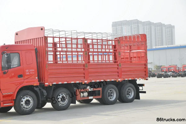Sanhuan Shitong Haolong Luxury Edition 270hp 8X4(12 wheels) 6.8m Stake Cargo Truck Body (1) | 86Trucks