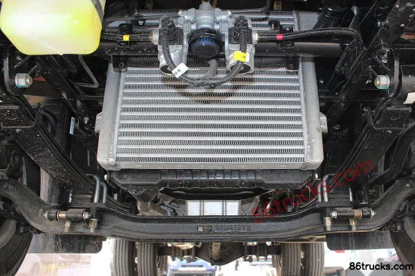 Foton Times Linghang 6 150 hp 4X2(6 wheels) 4.165 m single-row van light truck (China VI) Chassis (1) | 86Trucks