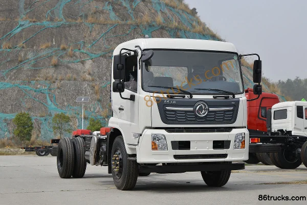 Dongfeng Commercial Vehicle Dongfeng Tianjin VR medium-duty truck powder tank truck