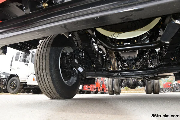 Dongfeng Commercial Vehicle Tianjin KR 260hp 4X2(6 wheels) 6.8m Stake Truck (China VI) Chassis (2) | 86Trucks