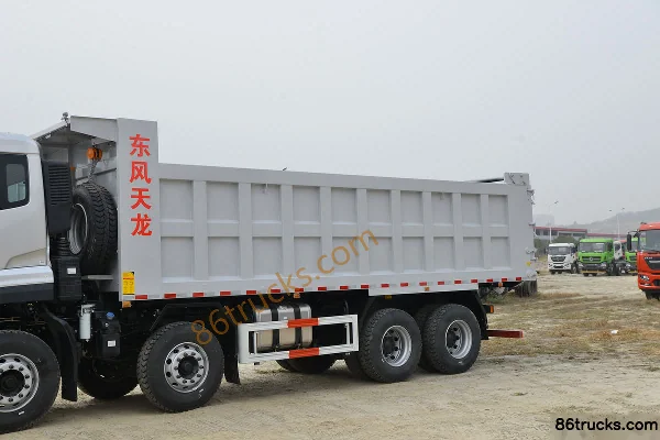 Dongfeng Commercial Vehicle New Tianlong KC Heavy Truck 385 hp 8X4(12 wheels) 6.2m Dump Truck (China VI) Body (1) | 86Trucks