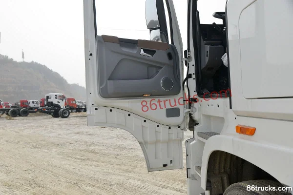 Dongfeng Commercial Vehicle Tianlong KX Flagship King 465 hp 8X4(12 wheels) 9.5m AMT Automatic Flatbed Cargo Truck (China VI) Cab (2) | 86Tr