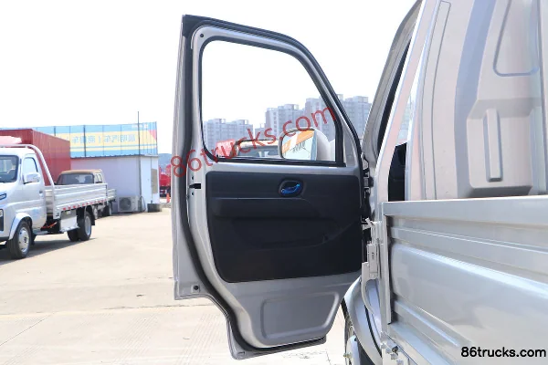 FARIZON Fengrui F3E 3.5T 3.7 m single-row pure electric flatbed micro truck 61.8 kWh 4X2(6 wheels) Interior (1) | 86Trucks