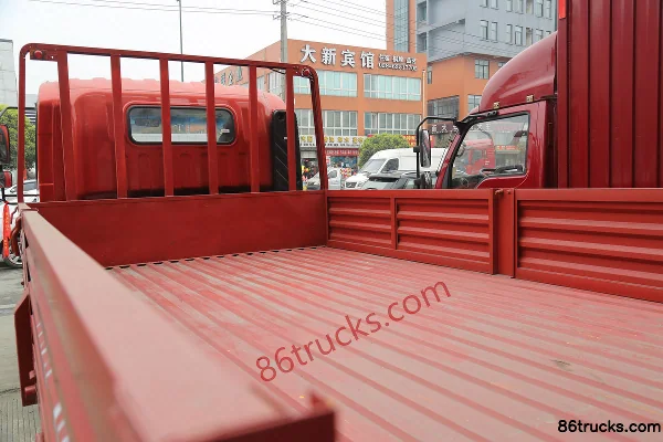 Sinotruk HOWO Zhuimeng 130hp 4X2(6 wheels) 4.15m Single Row Flatbed Light Truck (Ratio 4.875) Body (2) | 86Trucks