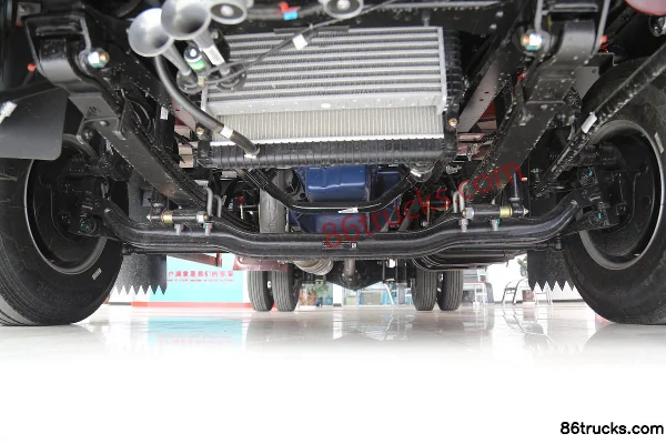 Sinotruk HOWO Hanjiang L2M 84 hp 4X2(6 wheels) 3.85m Day Cab Flatbed Light Truck Chassis (1) | 86Trucks