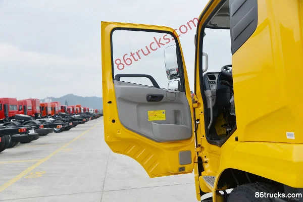 Dongfeng Commercial Vehicle Tianjin VR 210hp 4X2(6 wheels) power generator truck chassis (China VI) Cab (1) | 86Trucks