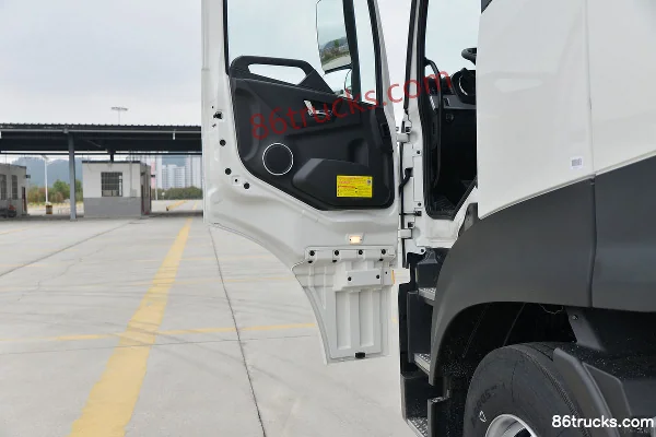 Dongfeng Commercial Vehicle Tianlong KL Heavy Truck 430 hp 4X2(6 wheels) Tractor Truck (China VI) (Ratio 2.643) Cab (2) | 86Trucks