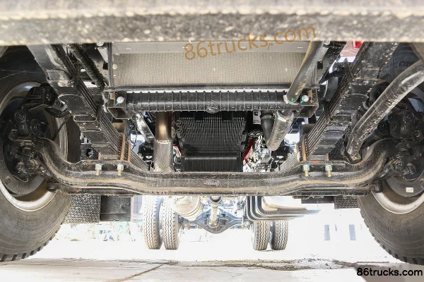 JAC Dewos V9 220 ch 4X2(6 roues) 4,845 m camion porteur à ridelles Châssis (1) | 86Trucks