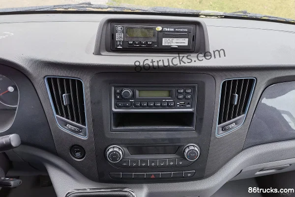 Foton Tuyano 2022 Enjoy Edition 177 hp 2.8T Diesel 4x2(6 wheels) 12-Seat Dump Truck Work Truck Cab (3) | 86Trucks