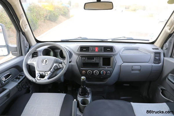 Feidi DX 2L 127hp 4X2(6 wheels) 3.02m Double Row Van Micro Truck (China VI) Cab (1) | 86Trucks