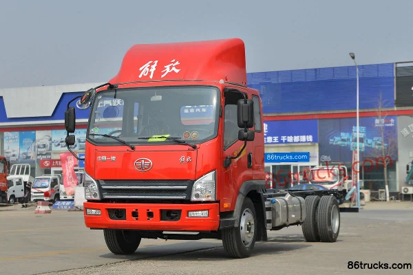 FAW Jiefang Hu VH 160 hp 4X2(6 wheels) 5.4m Semi-row Stake Truck (Fast Gear 8-speed) Exterior (3) | 86Trucks