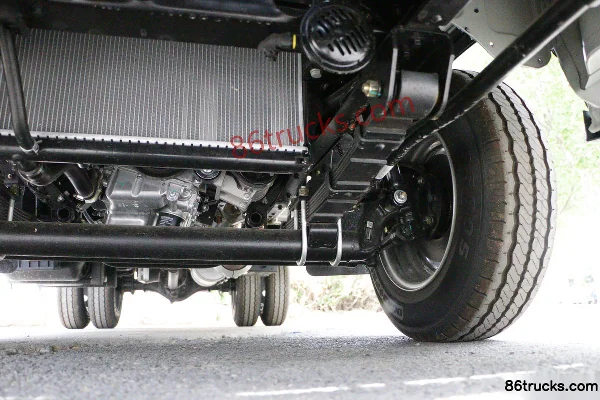 Foton Forland Small Card Star 2 68 hp 4X2(6 wheels) 3.3m Semi-row Van Light Truck Chassis (3) | 86Trucks