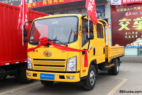 FAW Jiefang Tiger VR 130 hp 4X2(6 wheels) 3.2m Double Row Flatbed Light Truck Exterior (3) | 86Trucks