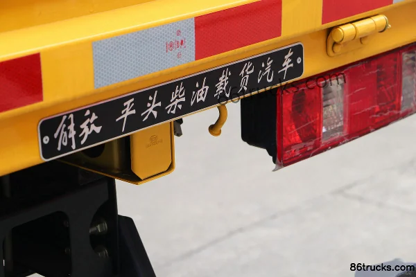 FAW Jiefang Tiger VR 130 hp 4X2(6 wheels) 3.2m Double Row Flatbed Light Truck Body (3) | 86Trucks