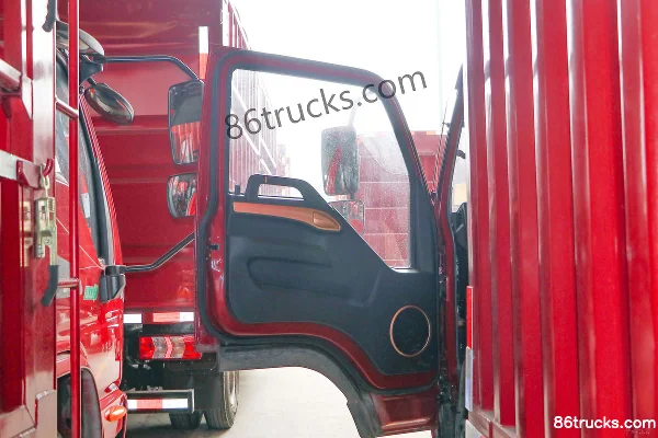 JAC Kangling J5 116 hp 4X2(6 wheels) 4.15m single-row enclosed light truck Cab (1) | 86Trucks