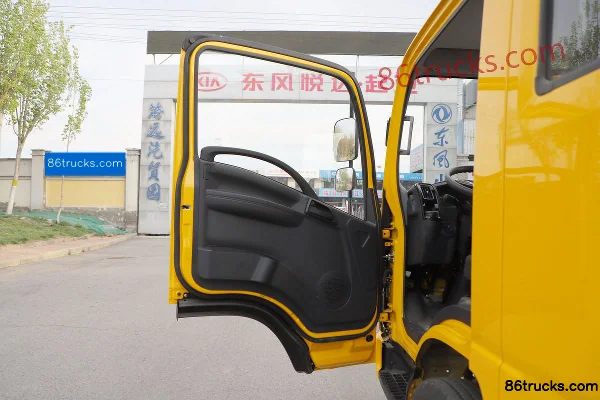 FAW Jiefang Hu VR 130 ch 4X2(6 roues) camion léger à plateau double cabine 3,2 m (1) | 86Trucks