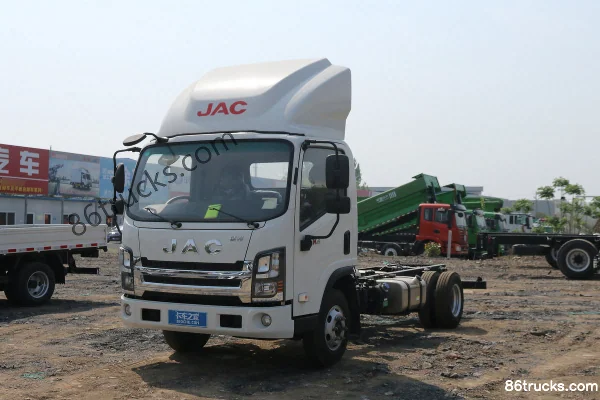 JAC Weiling K6 160 hp 4X2(6 wheels) 3.85m Semi-Row Stake Light Truck (China VI) Exterior (3) | 86Trucks