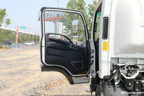 JAC Weiling K6 160 hp 4X2(6 wheels) 3.85m Semi-Row Stake Light Truck (China VI) Cab (1) | 86Trucks