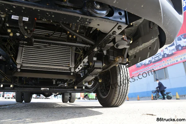 Feidi DX 2L 127 hp 4X2(6 wheels) 3.95m Single-Row Flatbed Mini Truck (China VI) Chassis (3) | 86Trucks