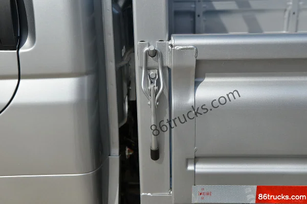 Feidi DX 2L 127 hp 4X2(6 wheels) 3.95m Single-Row Flatbed Mini Truck (China VI) Body (3) | 86Trucks