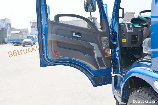 Feidi X3 Series 158 hp 4X2(6 wheels) 4.84m Dump Truck (China VI) Cab (2) | 86Trucks