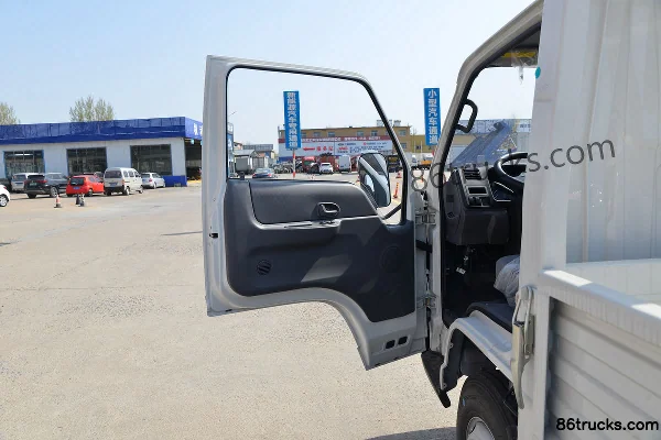 JMC Shunwei Narrow Body 143hp 4X2(6 wheels) 4.255m Single Row Flatbed Light Truck (China VI)(Hydraulic Brake) Cab (1) | 86Trucks