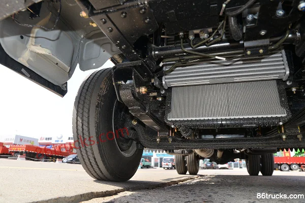 JMC Shunwei Narrow Body 143hp 4X2(6 wheels) 4.255m Single Row Flatbed Light Truck (China VI)(Hydraulic Brake) Chassis (2) | 86Trucks