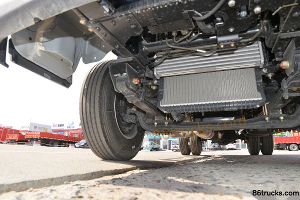 JMC Shunwei Narrow Body 127hp 4X2(6 wheels) 3.32m Double Row Van Light Truck (China VI)(Hydraulic Brake)(Ratio 6.142) Chassis (2) | 86Trucks