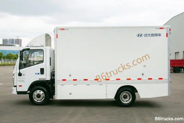 Hyundai Commercial Vehicle Hongtu EV 4.5T 4.17m Single Row Pure Electric Van Light Truck 4X2(6 wheels) Exterior (3) | 86Trucks