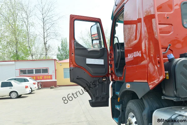 Dongfeng Liuqi Chenglong H7 heavy truck 510 hp 6X4(10 wheels) AMT automatic tractor truck (China VI) Cab (1) | 86Trucks