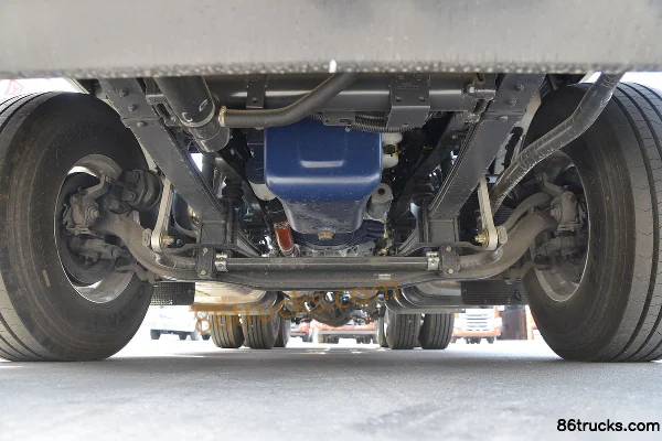 Dongfeng Liuqi Chenglong H7 heavy truck 510 hp 6X4(10 wheels) AMT automatic tractor truck (China VI) Chassis (1) | 86Trucks