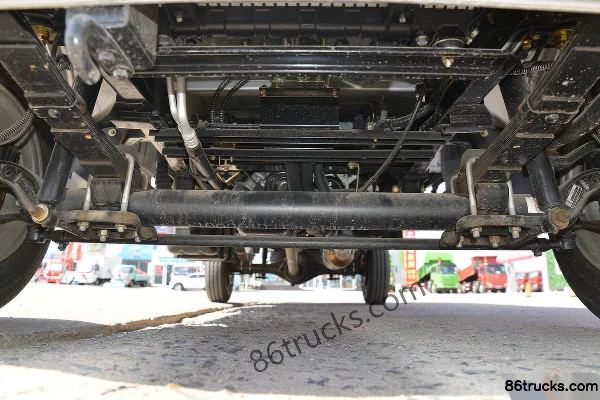 Dongfeng T3 (formerly Xiaobawang W) 1.3L 91hp 4X2(6 wheels) 2.7m single-row flatbed truck (single rear wheel) (with A/C) (China VI) Chassis