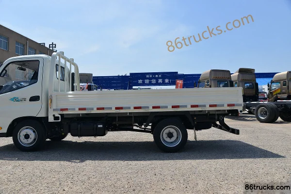 Foton Ollin Jiyun Classic Edition 1.5L 136hp 4X2(6 wheels) Gasoline 3.7m Single Row Flatbed Light Truck (China VI) Body (2) | 86Trucks