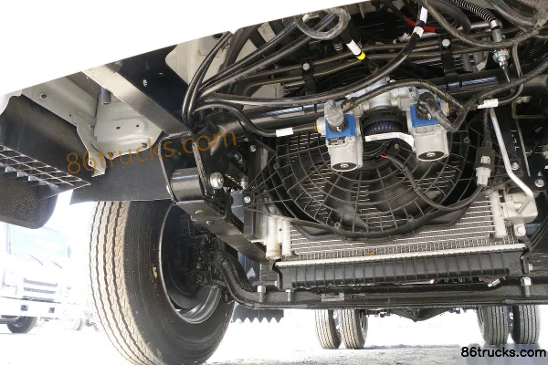 JAC Weiling K3 95 ch 4X2(6 roues) camion léger à ridelles, cabine simple, 3,7 m Châssis (2) | 86Trucks