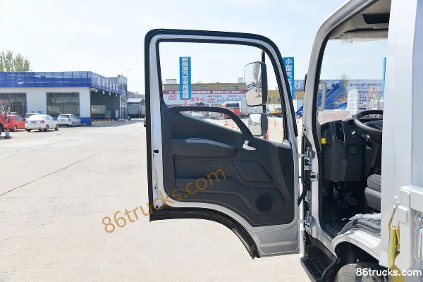 Foton Aumark S1 Series Zhiying Edition 131ch 4X2(6 roues) 4.17m Single Row Flatbed Light Truck (China VI) Cabine (1) | 86Trucks