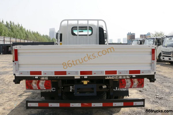 JAC Weiling K3 127 hp 4X2(6 wheels) CNG 4.1m single-row stake truck light truck Body (3) | 86Trucks