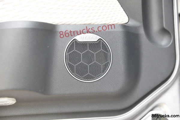 Sinotruk Sitrak C9H heavy truck 570 hp 6X4(10 wheels) AMT automatic tractor truck (China VI) (with hydraulic retarder) Cab (3) | 86Trucks
