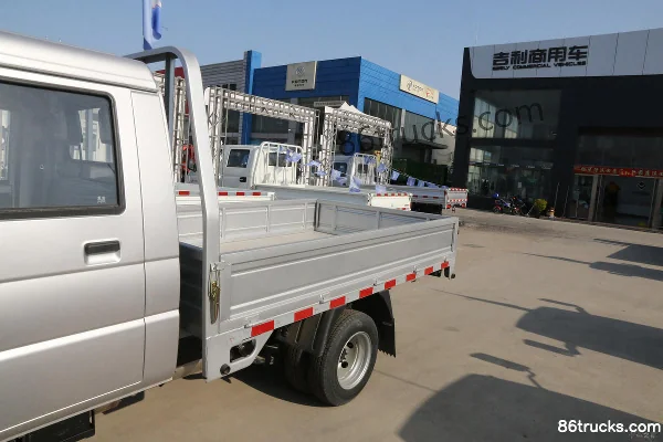 Tangjun Ouling Sailing F3-1 1,2 L 91 ch 4X2(6 roues) essence micro camion plateau double cabine 2,56 m (China VI) Carrosserie (1) | 86Trucks