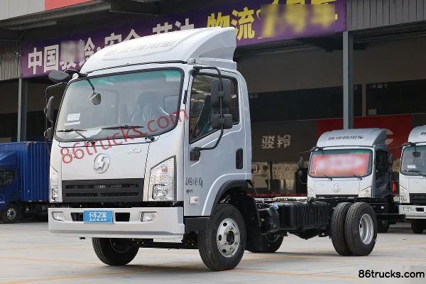 SHACMAN Commercial Vehicle Xuande X9 Standard Edition 131hp 4X2(6 wheels) 4.15m Single Row Van Light Truck Exterior (3) | 86Trucks